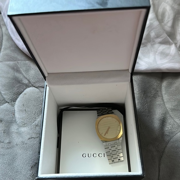 1st watch is a 24karat gold Gucci -      Second watch -18k gold Gucci - Picture 1 of 3